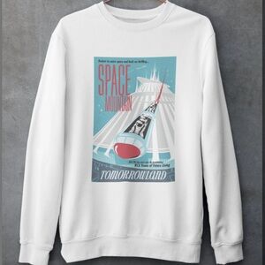 White Space Mountain Graphic Sweatshirt